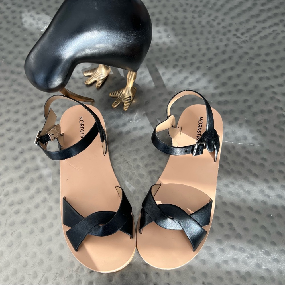 Nordstrom Sadee Flat Sandal in Black